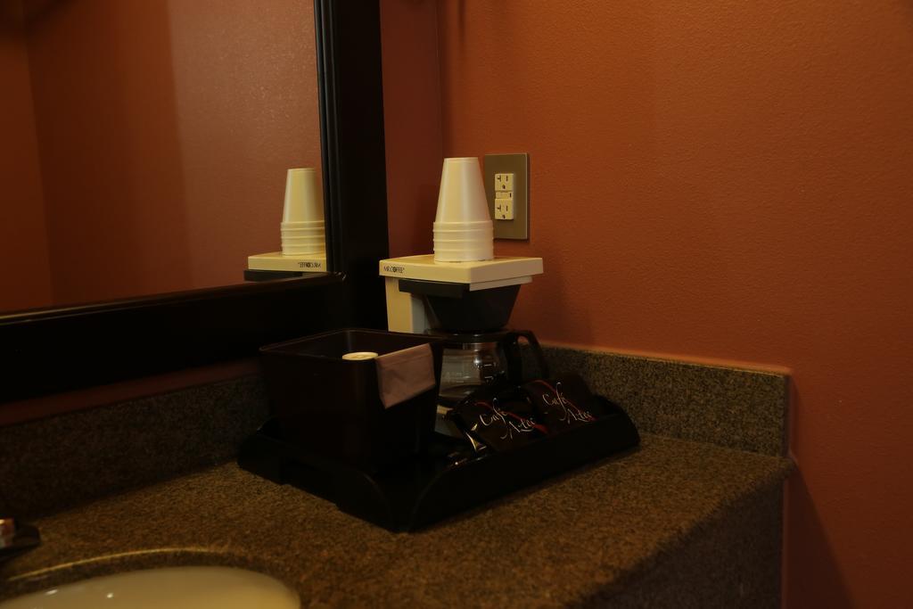 Theroff'S Motel Washington Extérieur photo